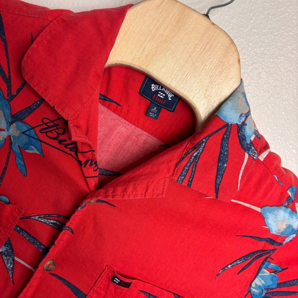 Billabong Bud Vacay Shirt Men S Red Floral Hawaiian Aloha Surf Button Up
